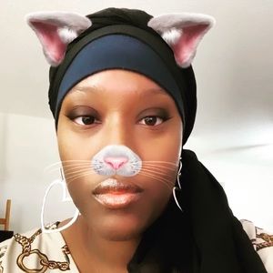 Meet your Posher, Kiana